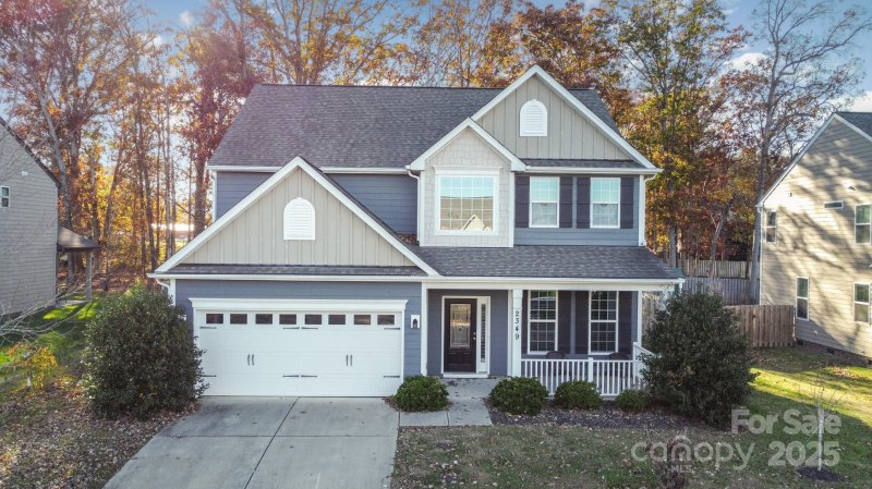 Glendalough, Indian Trail Community