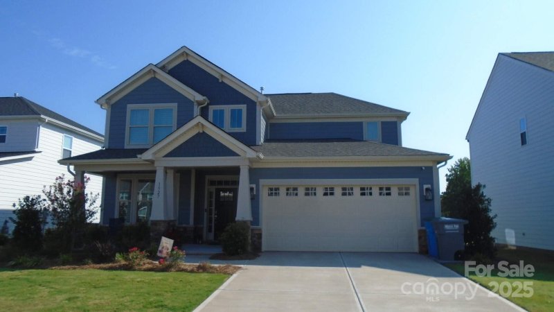 1527 Cedar Tree Drive