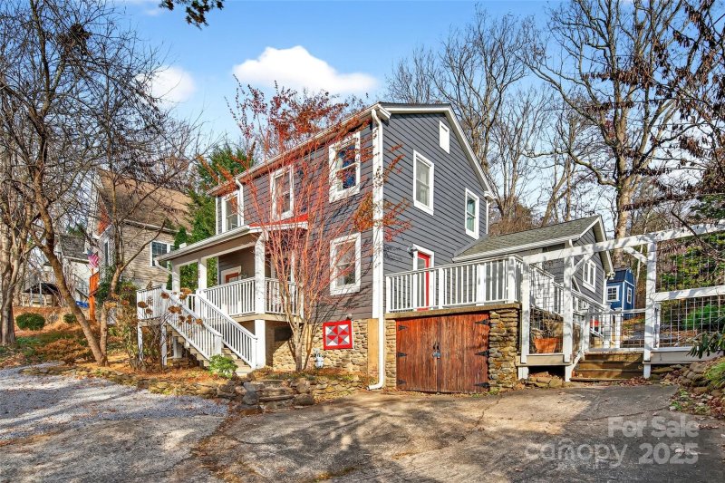 104 Rhododendron Avenue