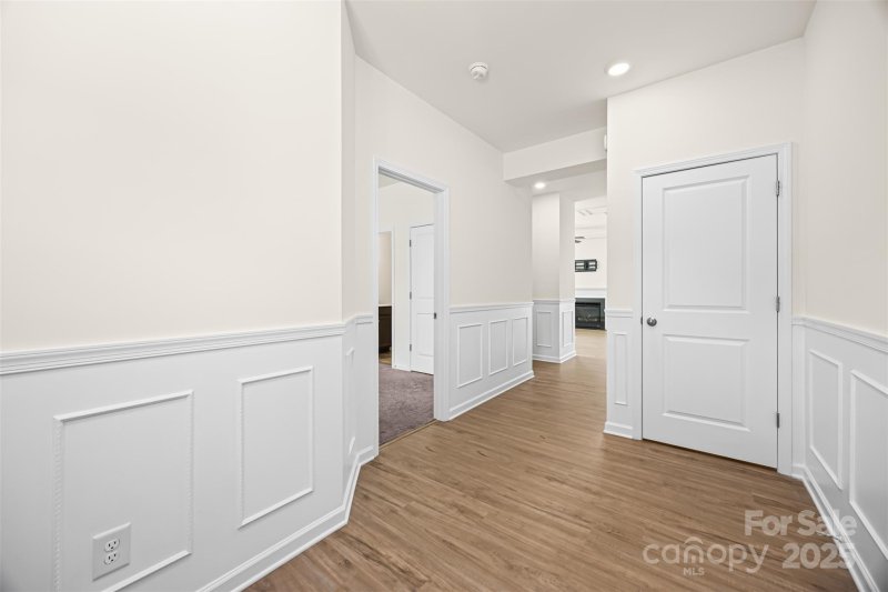 Property image 3 at 7105 Wheyfield Drive, Charlotte, NC 28215