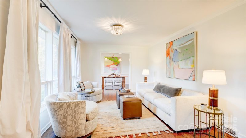 Property image 3 at 7044 Burlwood Road, Charlotte, NC 28211