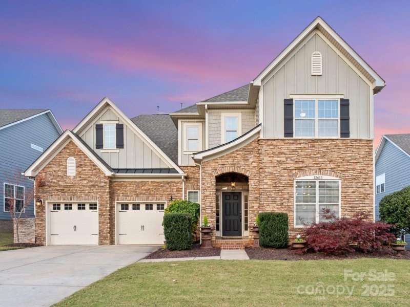 Avery Park, Cornelius Community