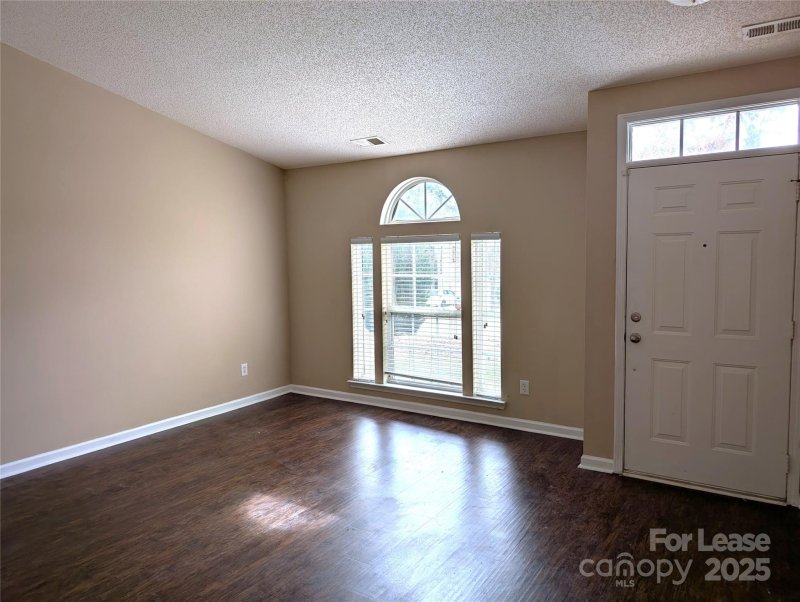 Property image 4 at 144 W Walnut Avenue, Mount Holly, NC 28120