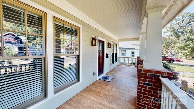 Property image 2 at 2213 Roslyn Avenue, Charlotte, NC 28208