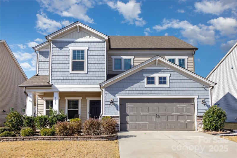 Haywyck Meadows, Charlotte community