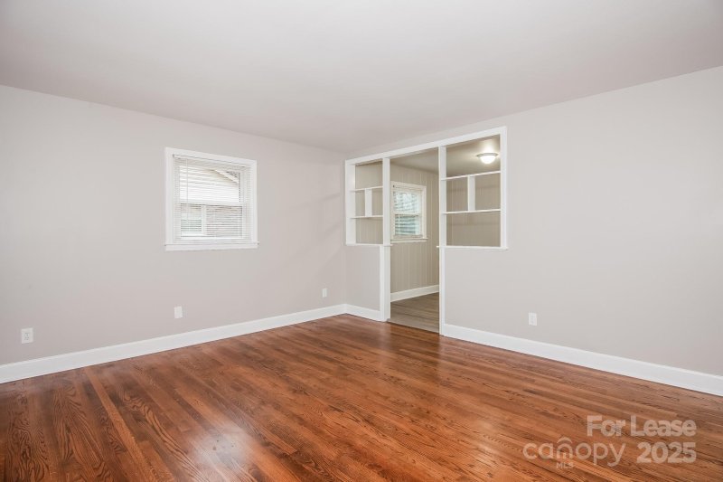 Property image 4 at 4423 Brooktree Drive, Charlotte, NC 28208