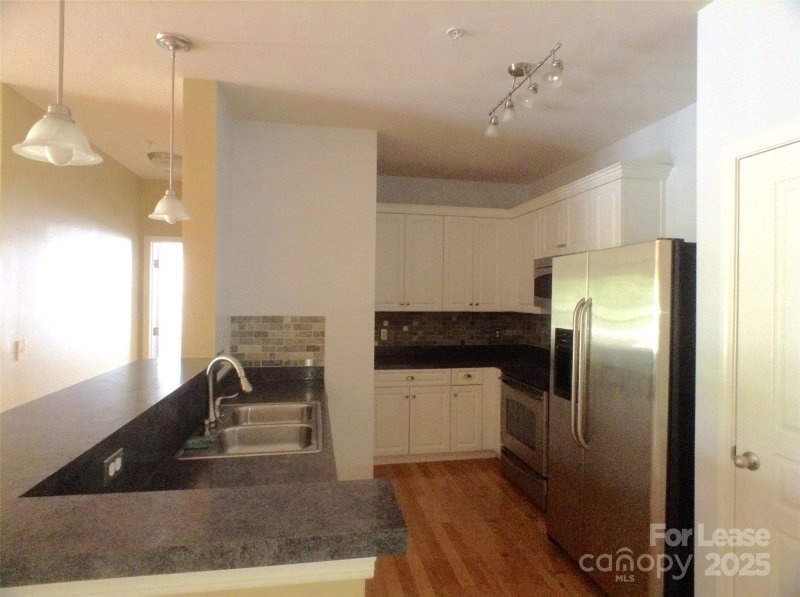 Property image 4 at 18801 Oakhurst Boulevard, Cornelius, NC 28031