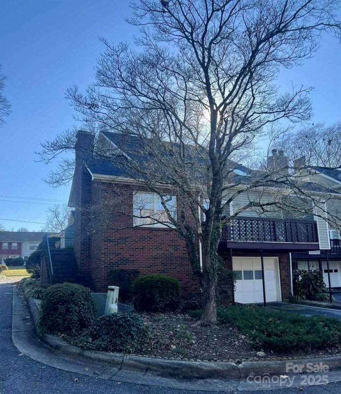 Property image 4 at 261 5th Avenue, Hickory, NC 28601