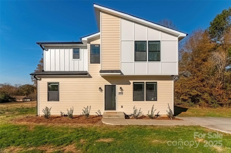 Brittain Village, Shelby Community