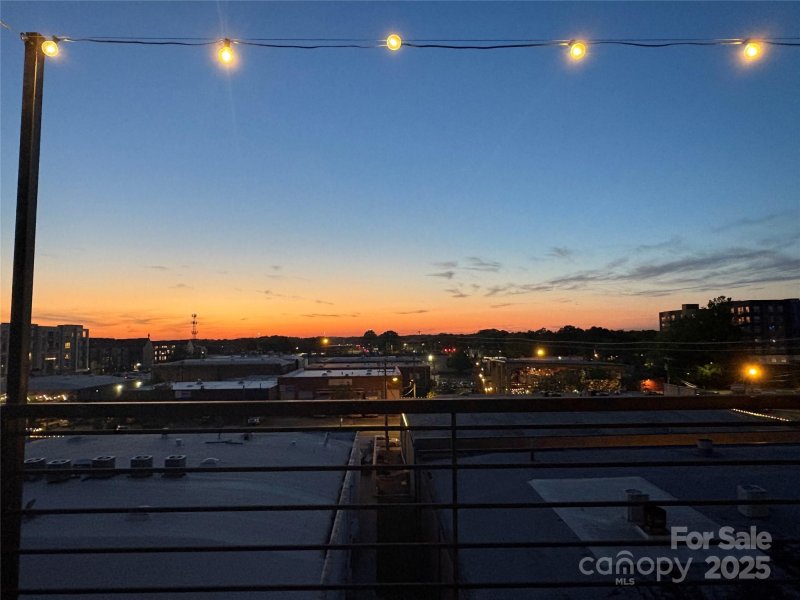 2813 Grand Union Way