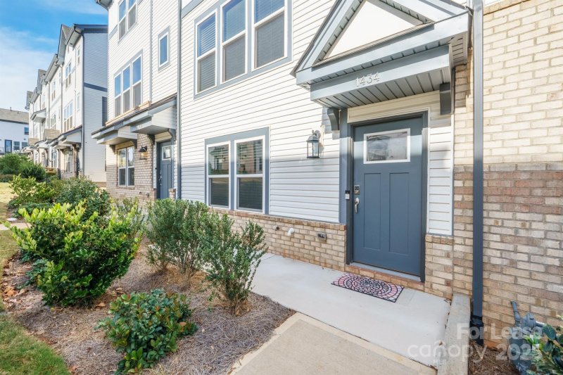 Property image 3 at 1434 Blanche Street, Charlotte, NC 28262