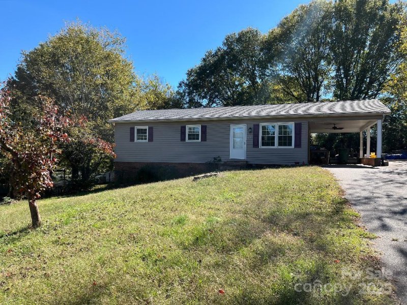 Shannonbrook, Newton Community