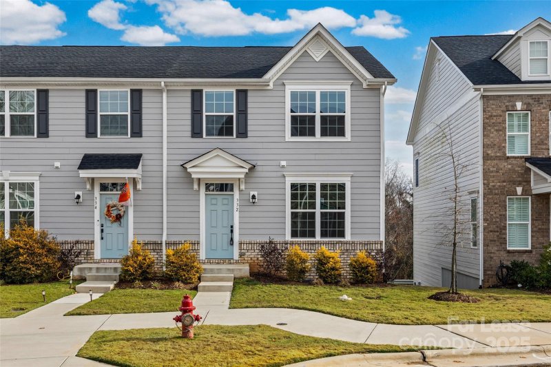 332 Cramerton Mills Parkway