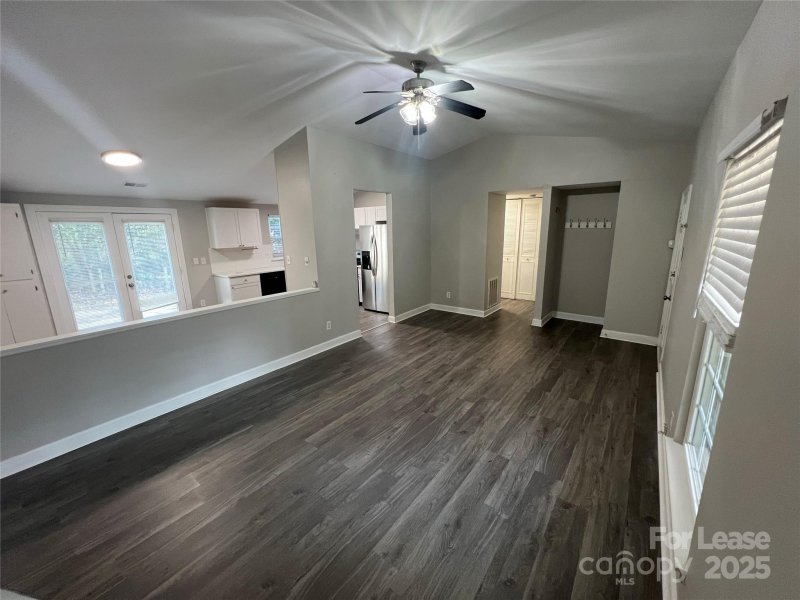 Property image 3 at 6040 Sunset Chase Lane, Charlotte, NC 28212