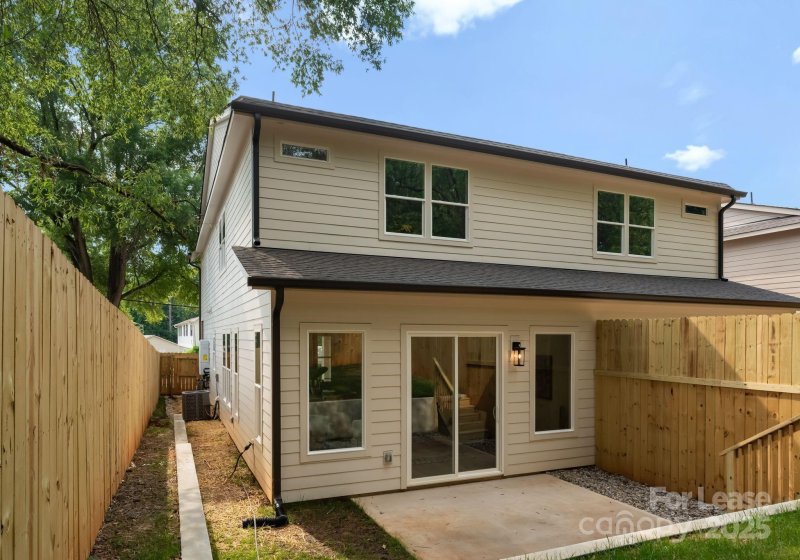 Property image 4 at 2411 Pruitt Street, Charlotte, NC 28208
