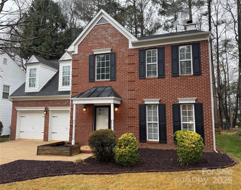 Henderson Park, Huntersville Community