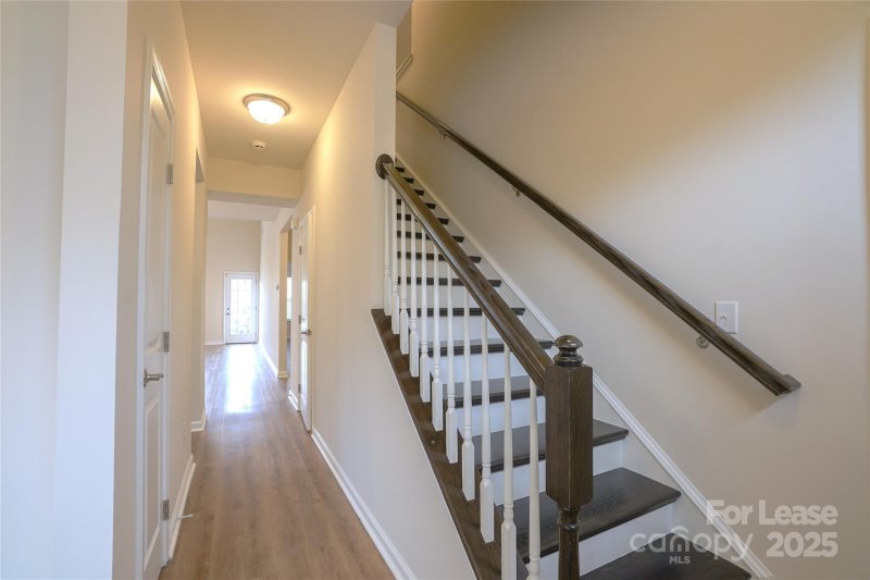 Property image 2 at 9510 Birkwood Court, Charlotte, NC 28278