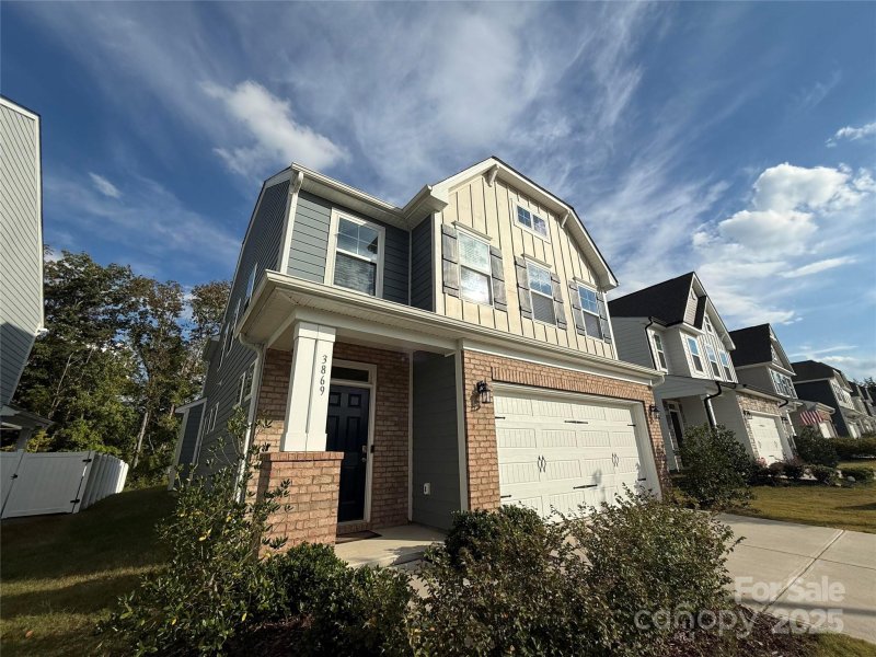 3869 Center Place Drive