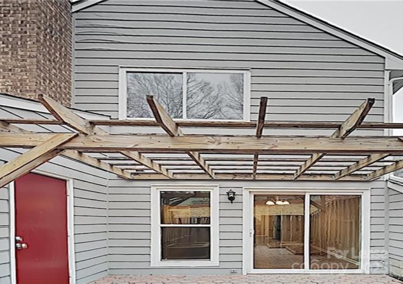 1023 Sardis Cove Drive