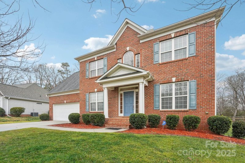 The Gates, Stanley community