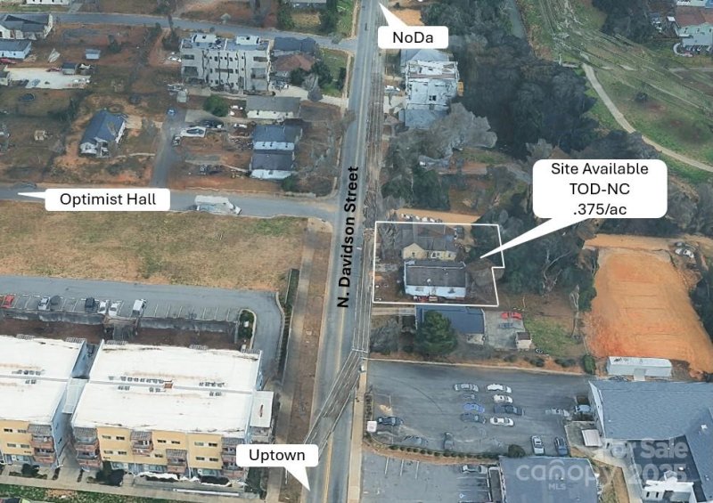 1216 N Davidson Street