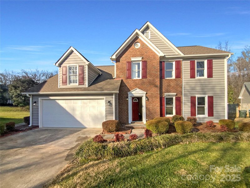 Habersham, Matthews community