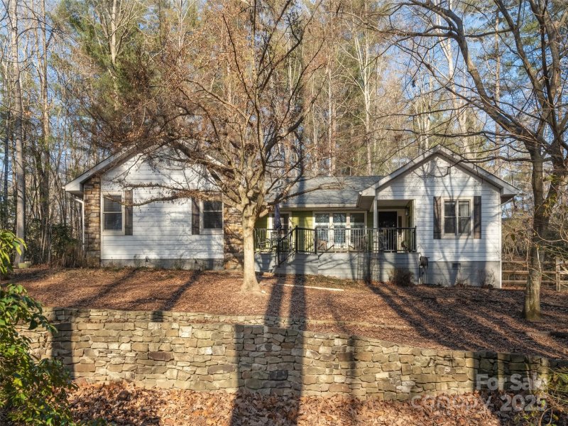 Timbercreek, Hendersonville community