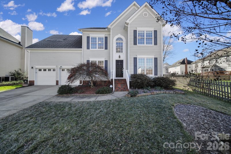 Hampton Ridge, Huntersville community