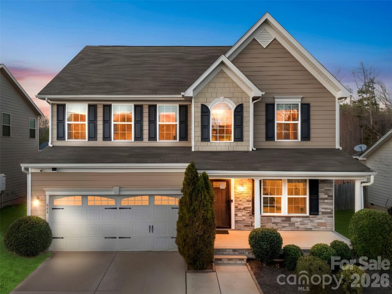 848 Wingthorn Rose Drive