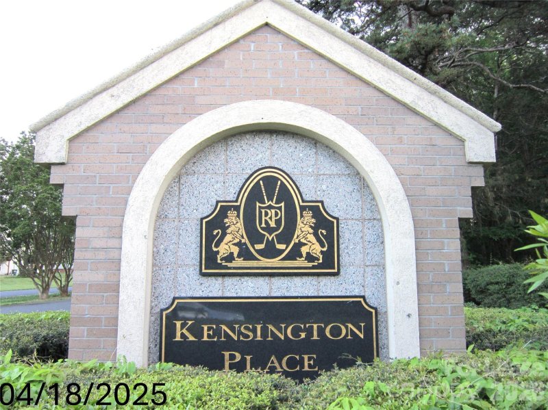 211 Heritage Boulevard