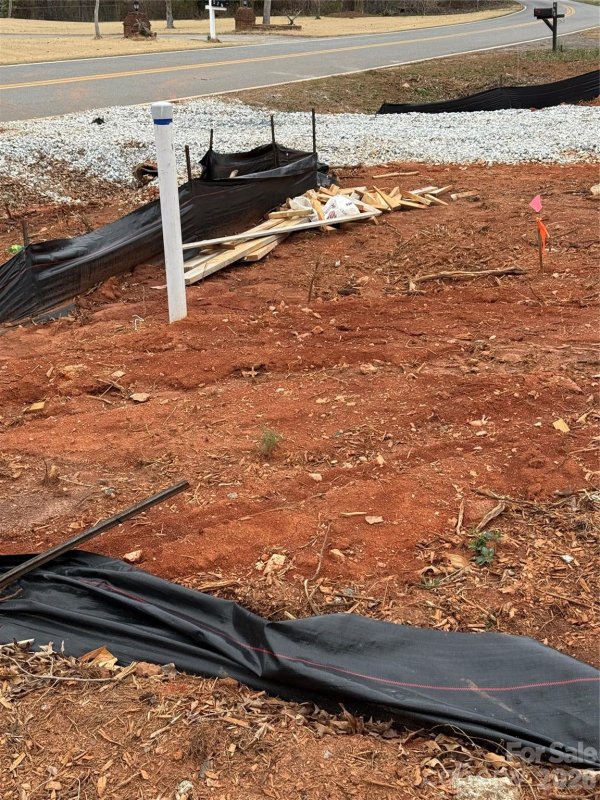 Forest Lake Acres, Forest City community