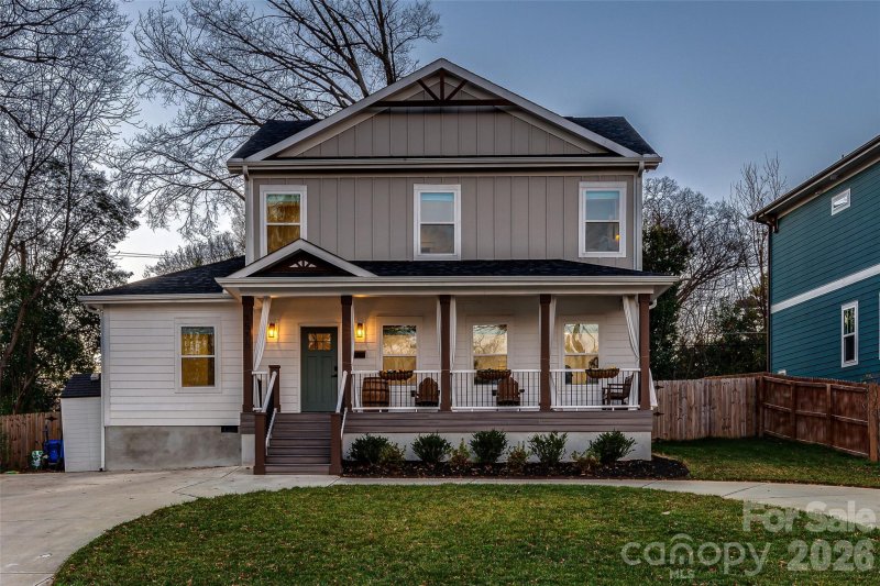 Regal Heights, Charlotte community