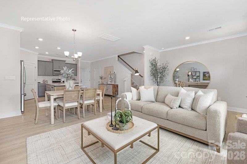 1018 Whistling Place