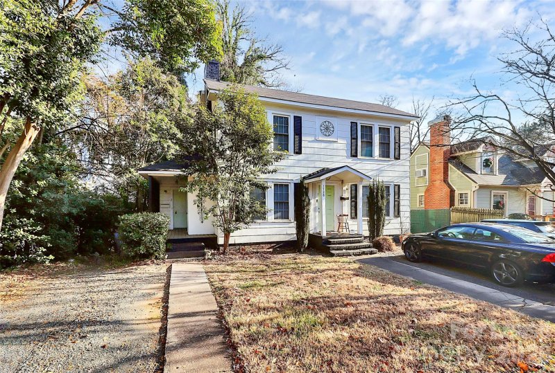 1728 Lombardy Circle