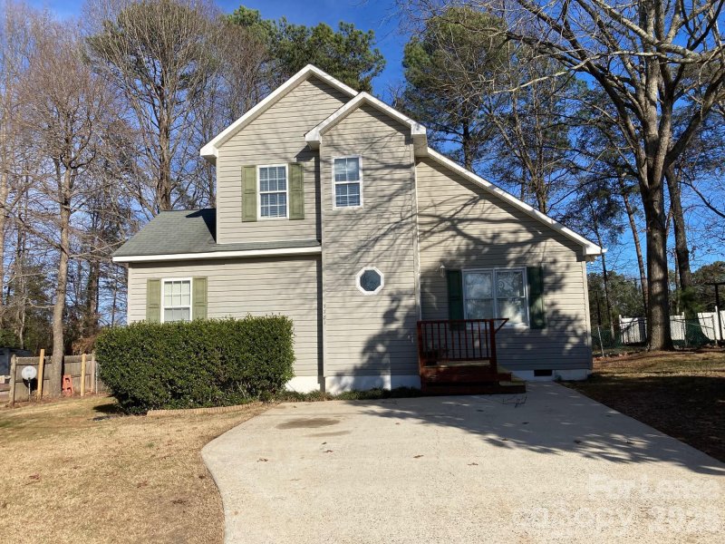 7781 Red Robin Trail