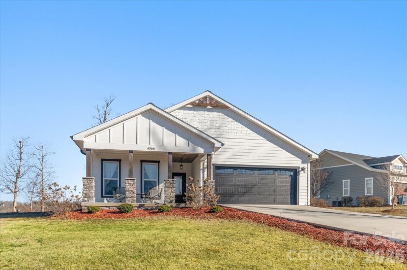 Silver Creek Plantation, Morganton community