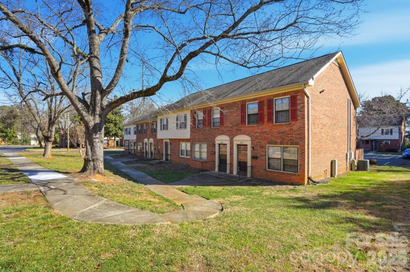 Candlewood, Charlotte community