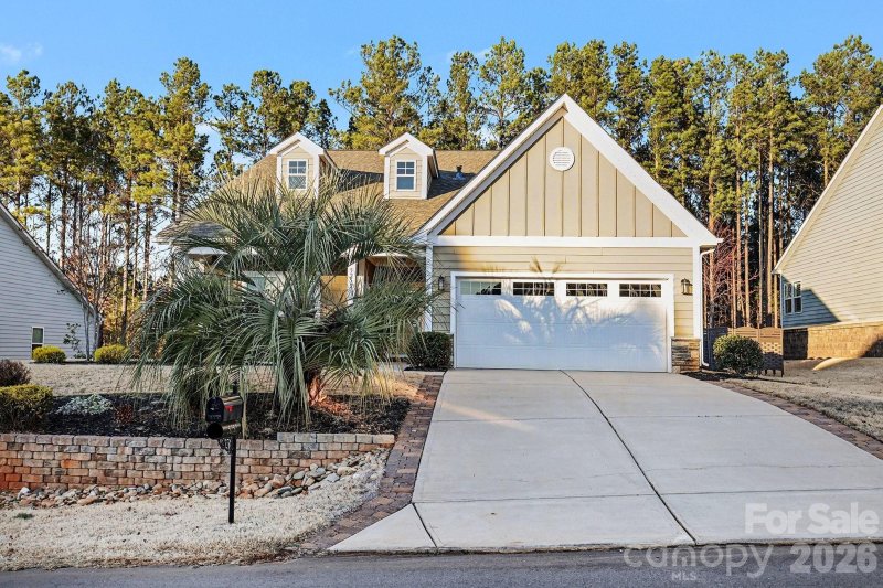 5252 Admirals Landing