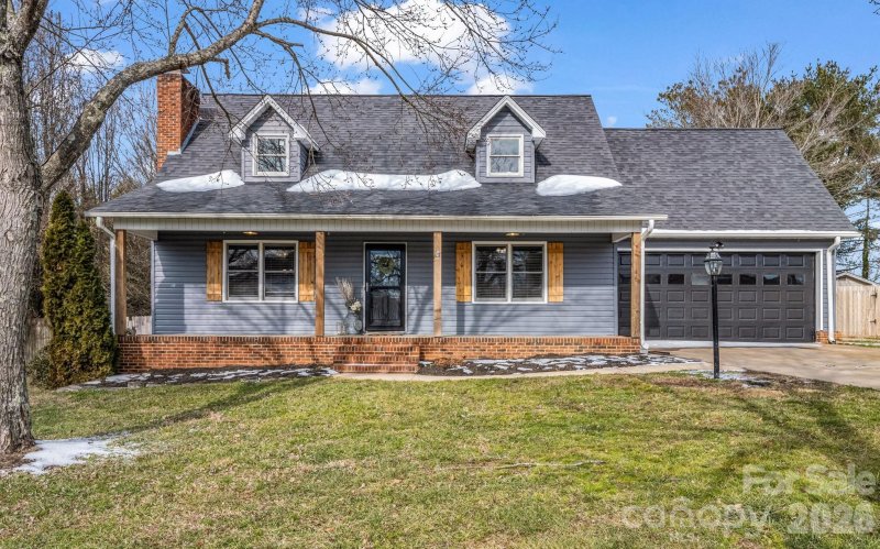 1604 Mcfarland Drive