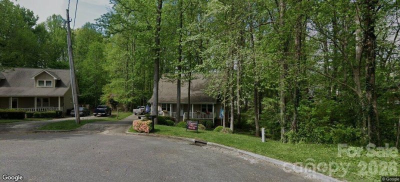 Lakewood Forest, Gastonia community