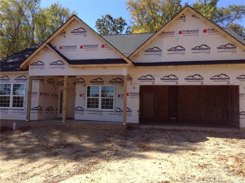 Property image 2 at 2309 Stratford Glen, Belmont, NC 28012