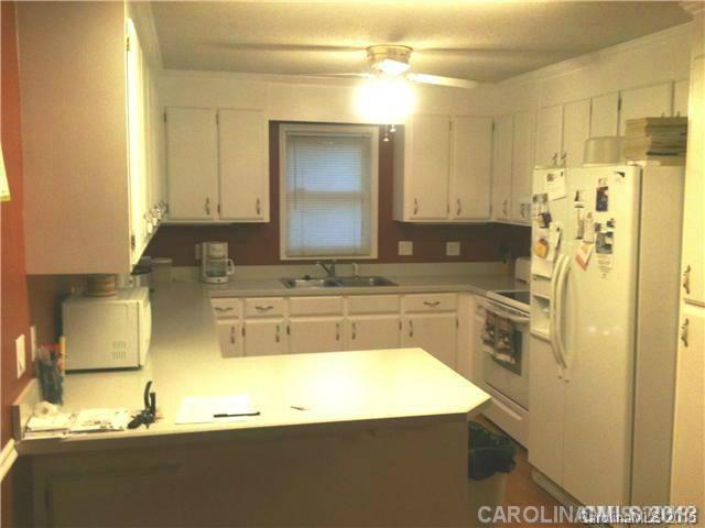 Property image 3 at 1130 Crestmont Drive, Concord, NC 28025