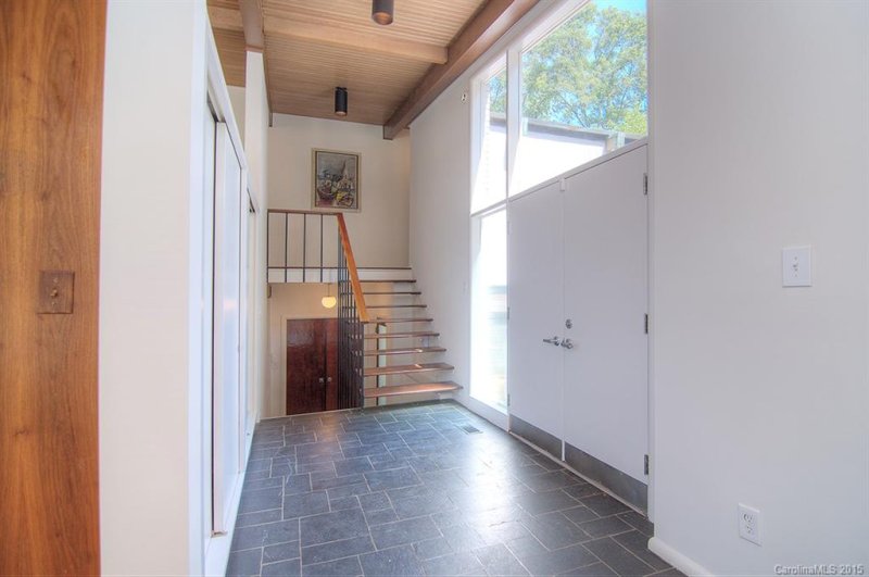 Property image 5 at 1141 Lynbrook Drive, Charlotte, NC 28211