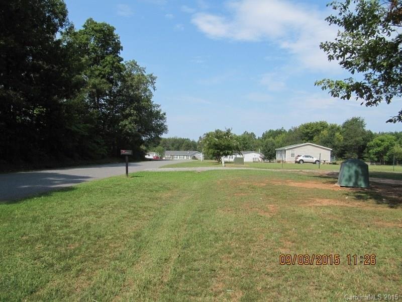 Property image 2 at 102 Castle Court, Kings Mountain, NC 28086