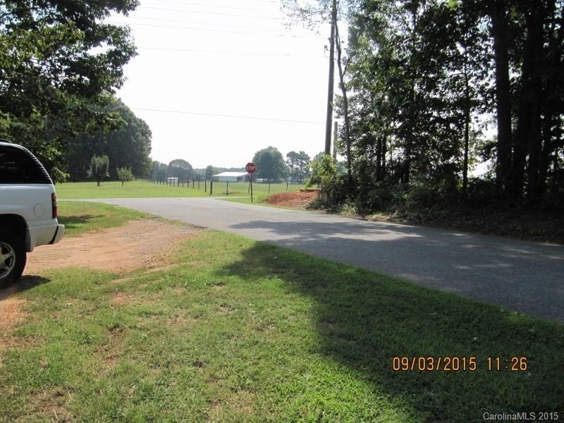 Property image 3 at 102 Castle Court, Kings Mountain, NC 28086