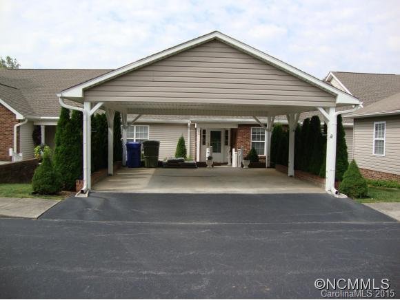 Property image 4 at 50 S Creekside Court, Hendersonville, NC 28791