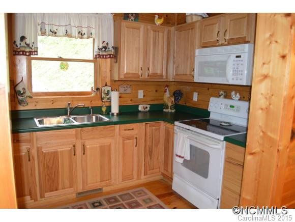 Property image 5 at 630 Nottingham Road, Maggie Valley, NC 28751