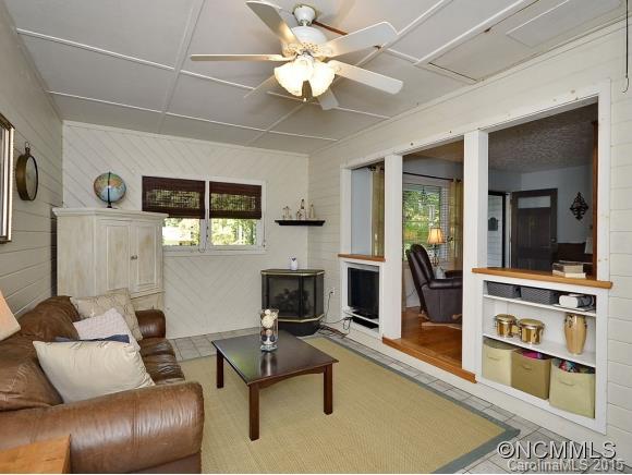 Property image 4 at 422 Hillcrest Circle, Hendersonville, NC 28792