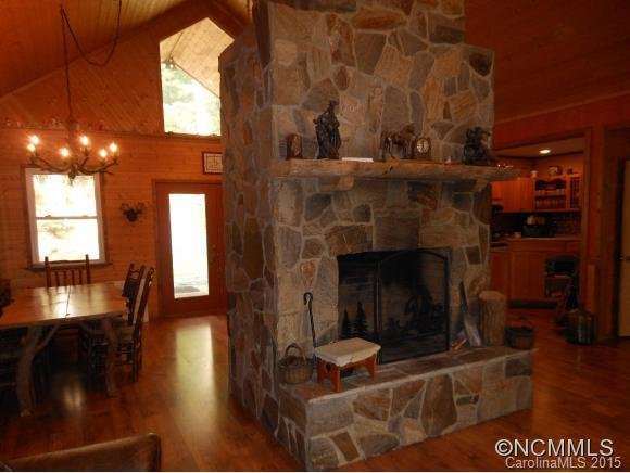 Property image 4 at 25 Dawn Valley, Waynesville, NC 28785