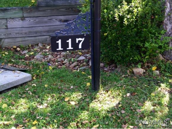 Property image 2 at 117 Cornell Circle, Lake Lure, NC 28746